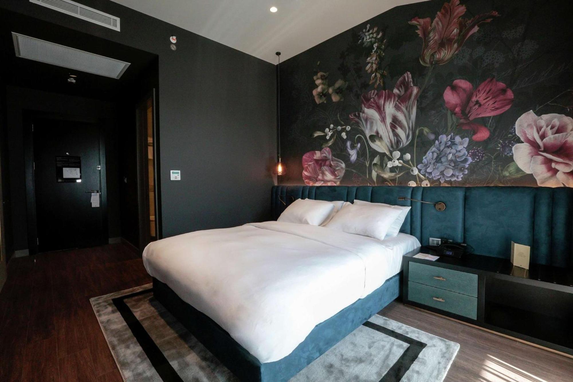 Doubletree By Hilton Airport Hotel